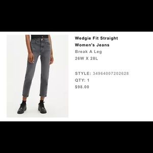 Levi’s Wedgie Fit Straight Women’s Jeans in Black